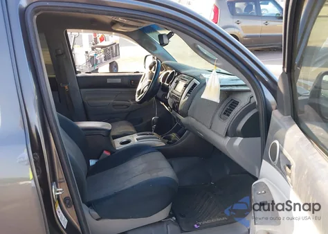 2013 Toyota Tacoma Prerunner V6 из США, поврежденный, VIN 3TMJU4GN1DM156052